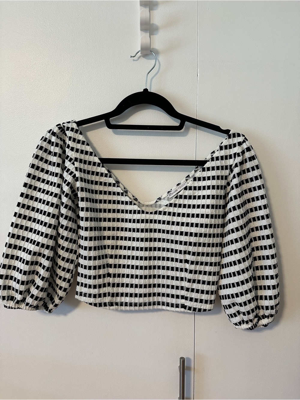 Zara Black & White Gingham Puff Sleeve Crop Top